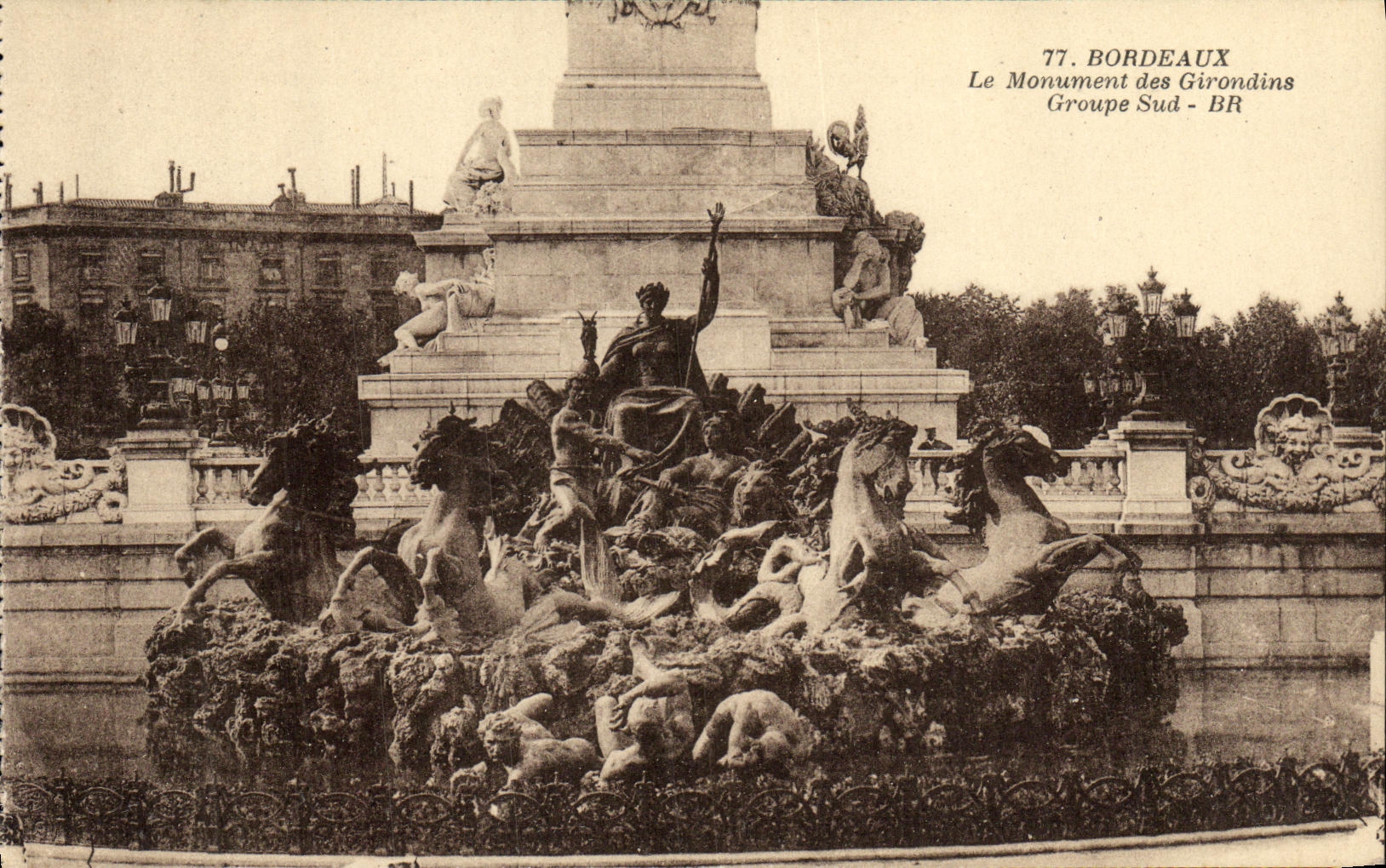 Bordeaux — Le Monument des Girondins, Groupe Sud — Bloc Frères auteurs, Bordeaux