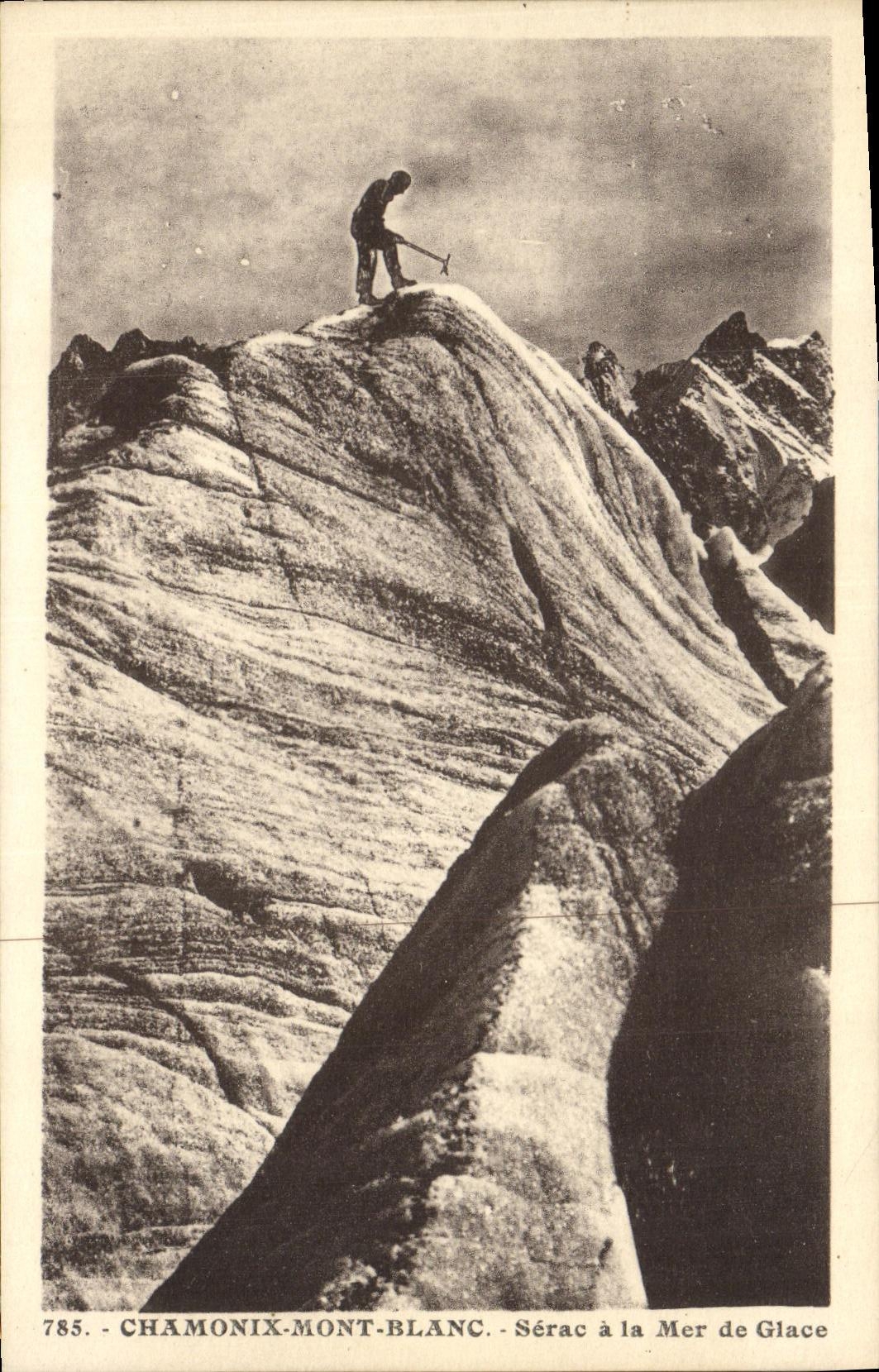 CPA Chamonix Mont Blanc Serac a la Mer de Glace