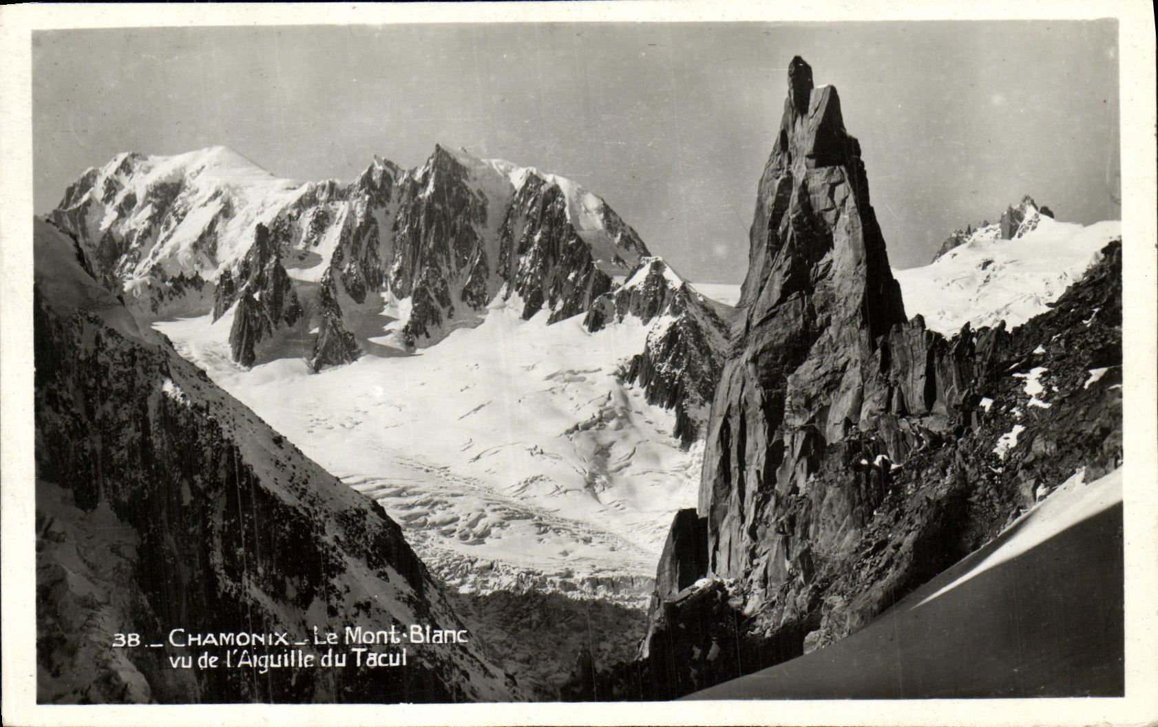 CPA Chamonix Le Mont Blanc vue de l Aiguille du Tacul