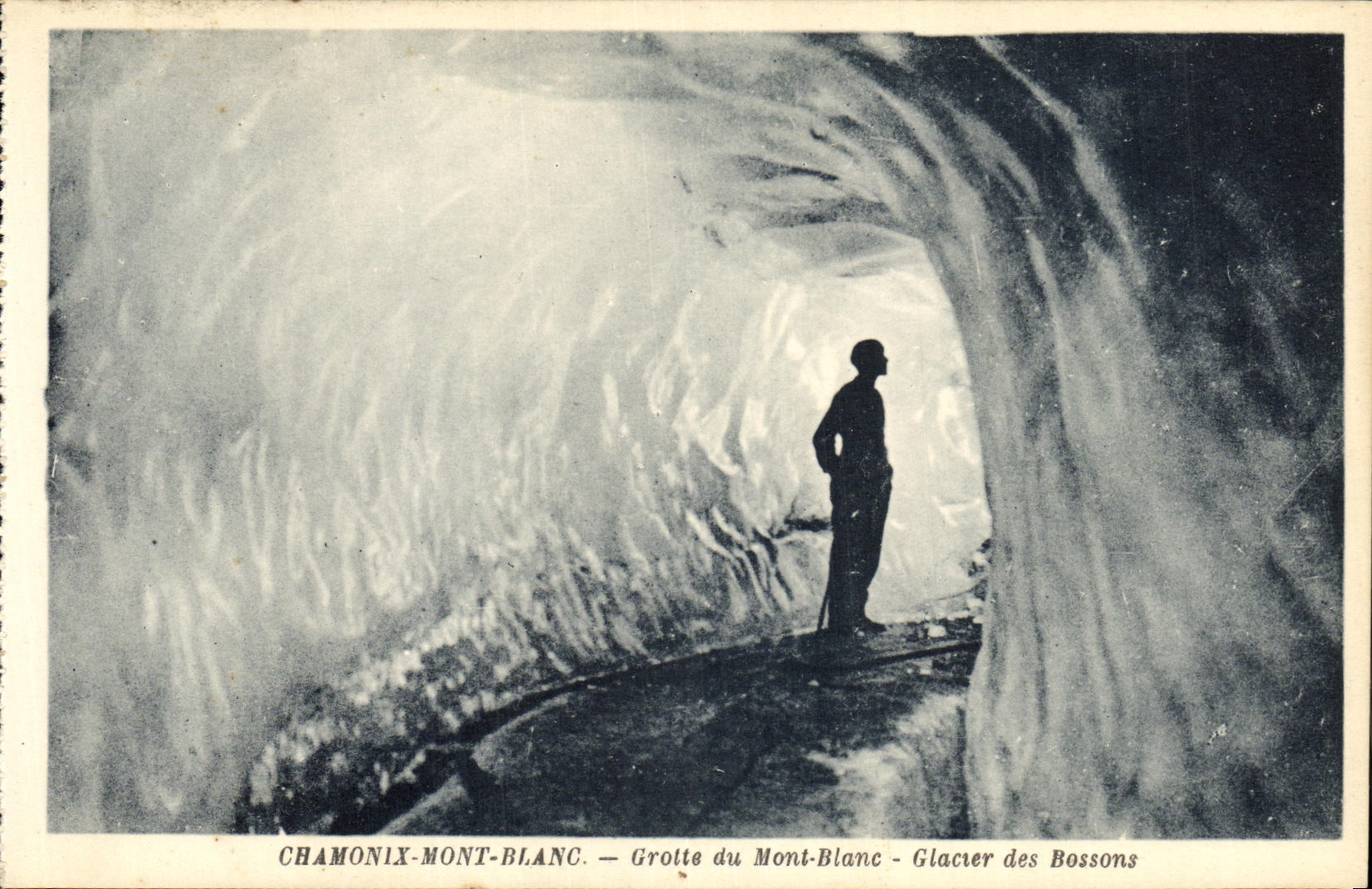 Chamonix-Mont-Blanc — Grotte du Mont-Blanc - Glacier des Bossons — E. Tairrau