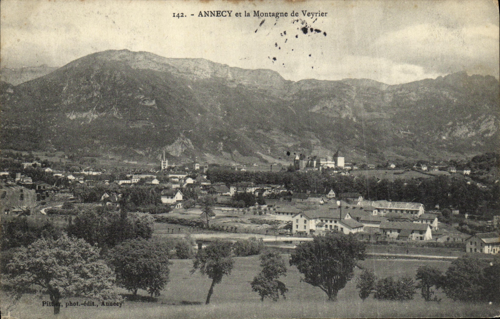 CPA Annecy et la Montagne de Veyrier