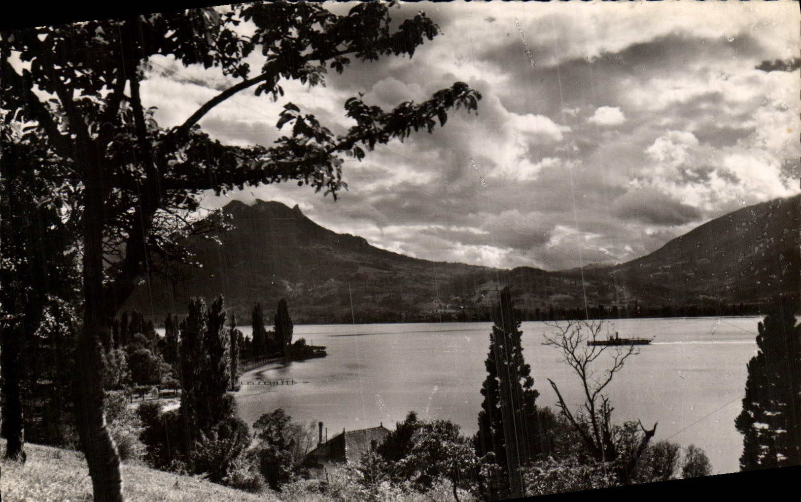 Lac d'Annecy — Vue sur le Col de Leschaux — G. ROSSAT, T.P. Annecy, n°313