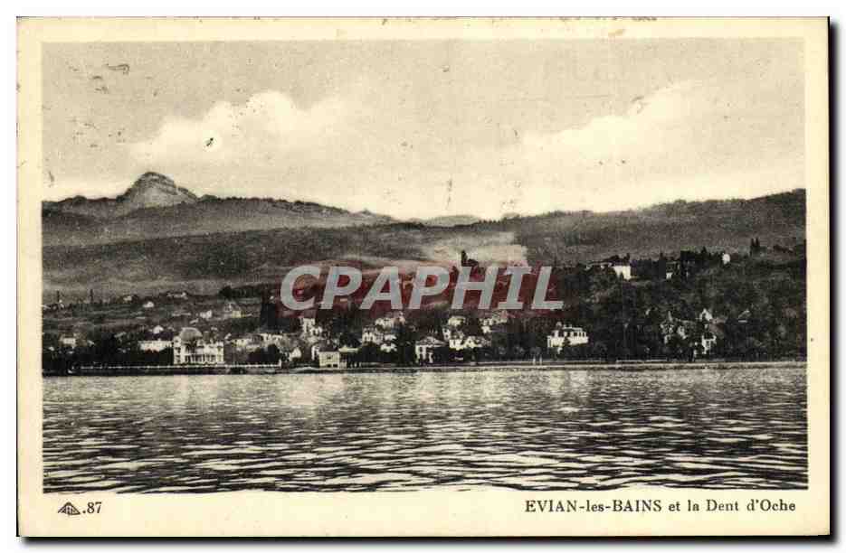 CPA Evian les Bains et la Dent d Oche