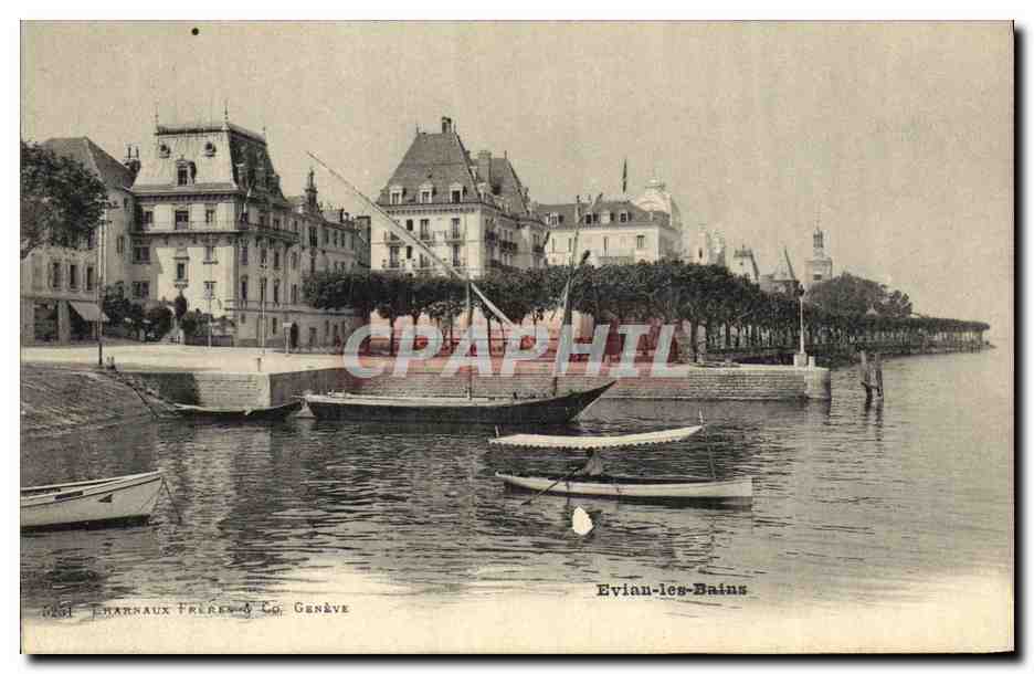 CPA Evian les Bains Bateaux