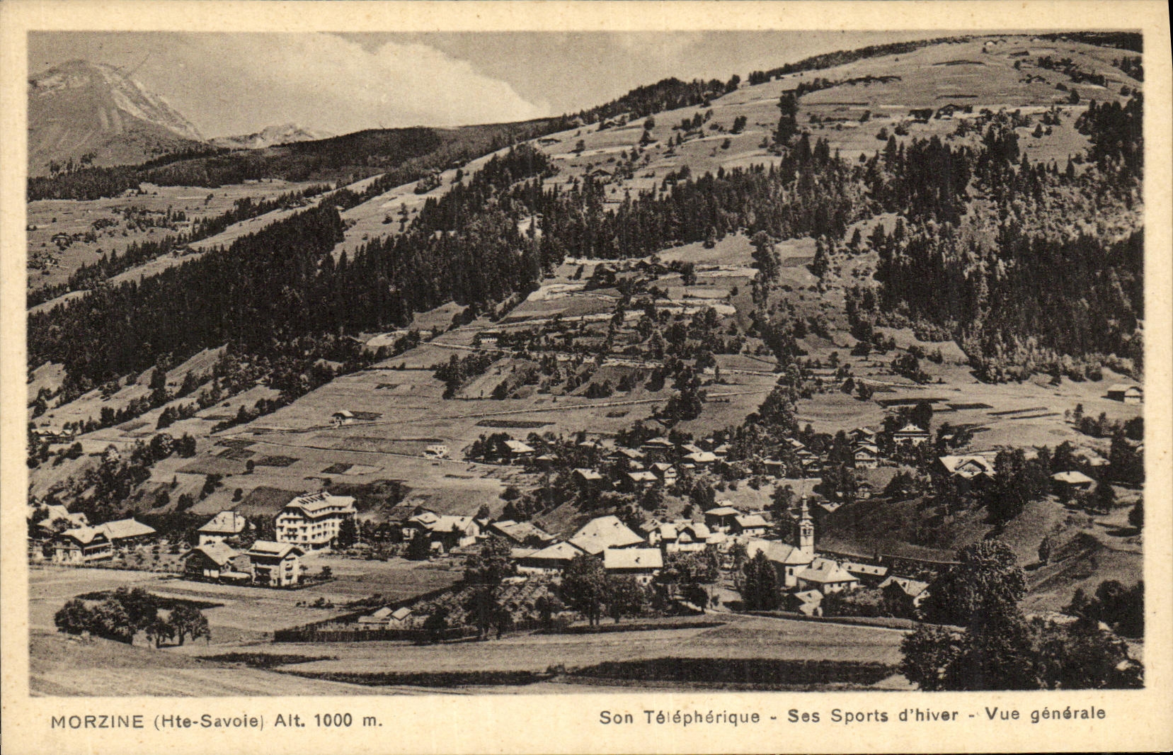 Morzine (Hte-Savoie) — Vue générale — Son Téléphérique - Ses Sports d'hiver — Alt. 1000 m.