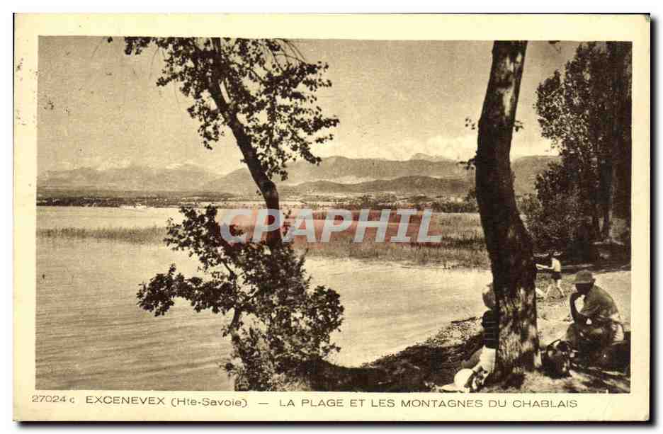 CPA La Plage Et Les Montages Du Chablais Excenevex