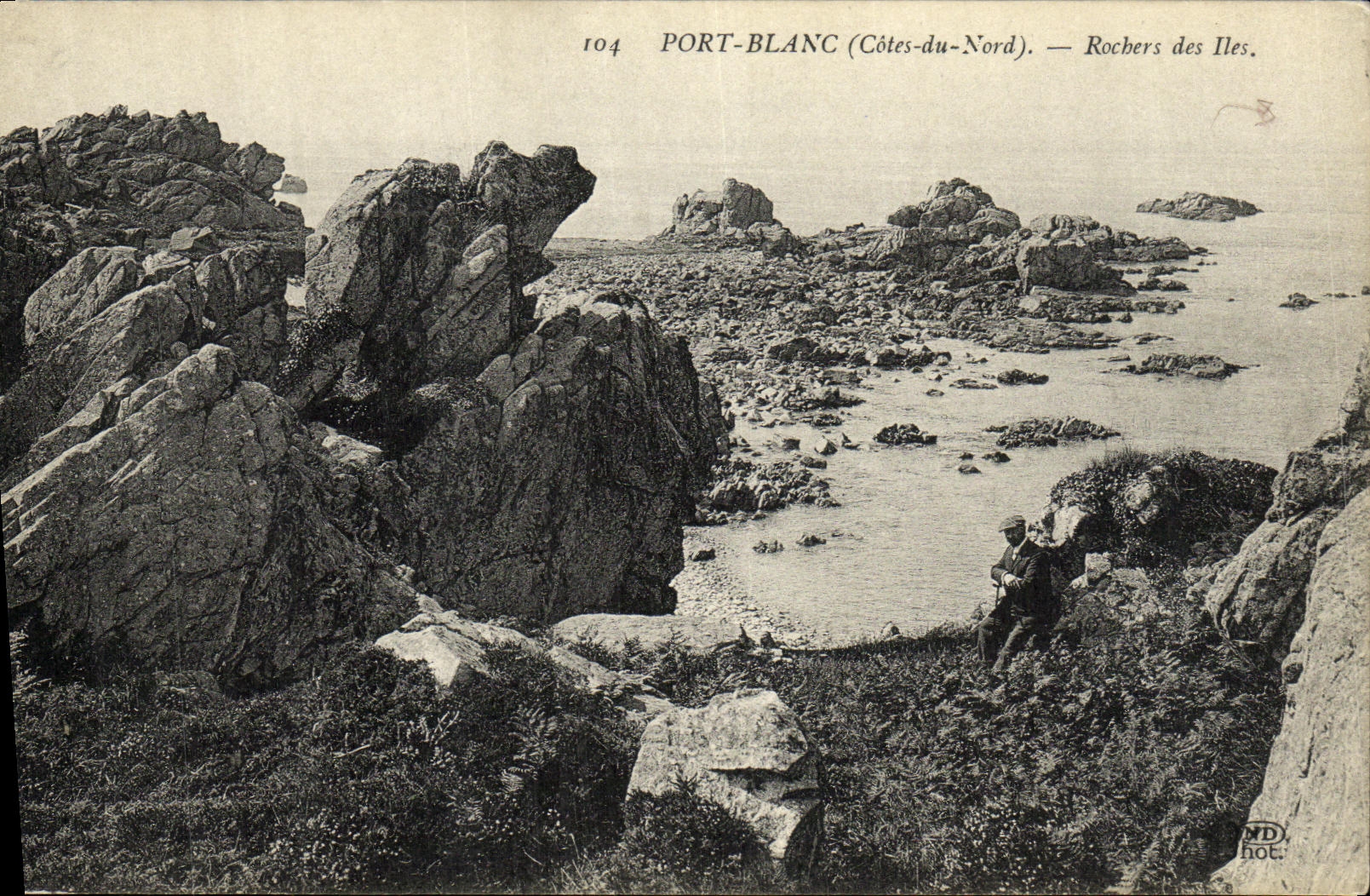 Port-Blanc (Côtes-du-Nord) — Rocks of the Islands — Publisher ND hot. n°104