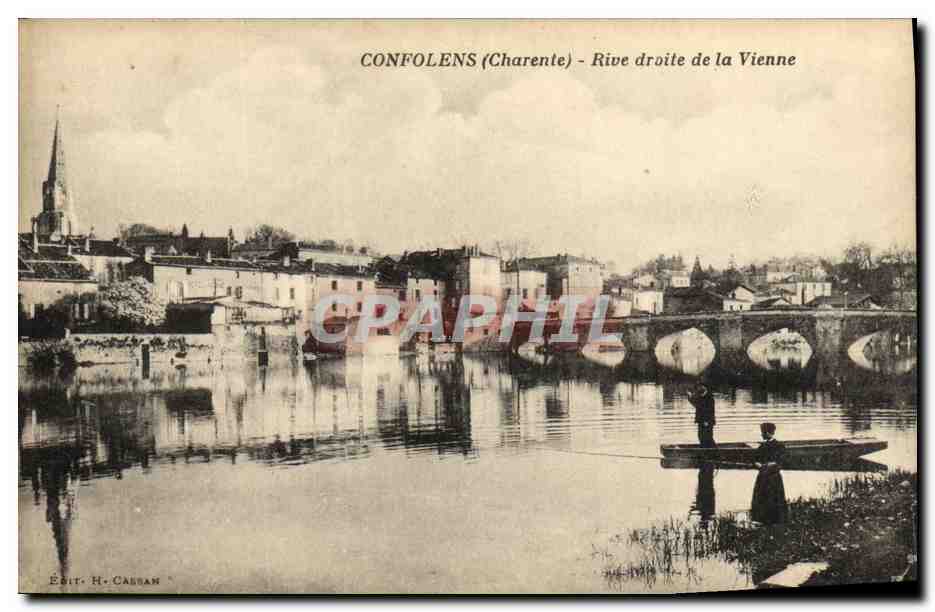 CPA Confolens Rive droite de la Vienne Pecheur Peche 