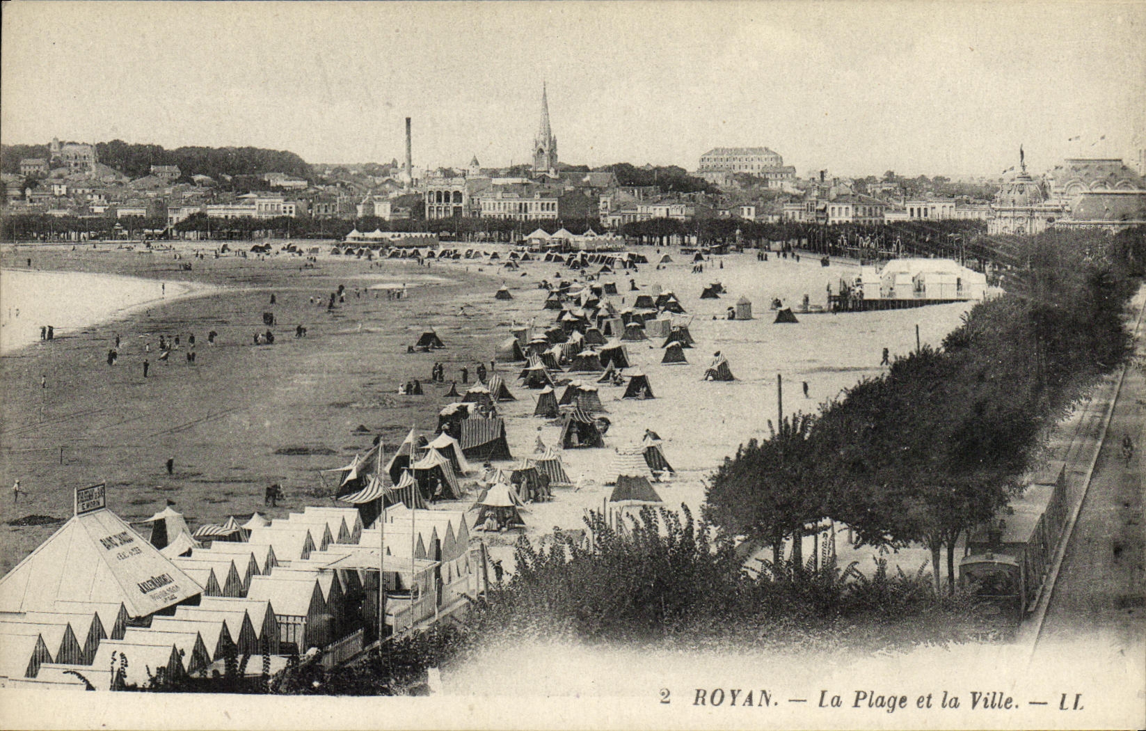 CPA Royan La Plage et la Ville