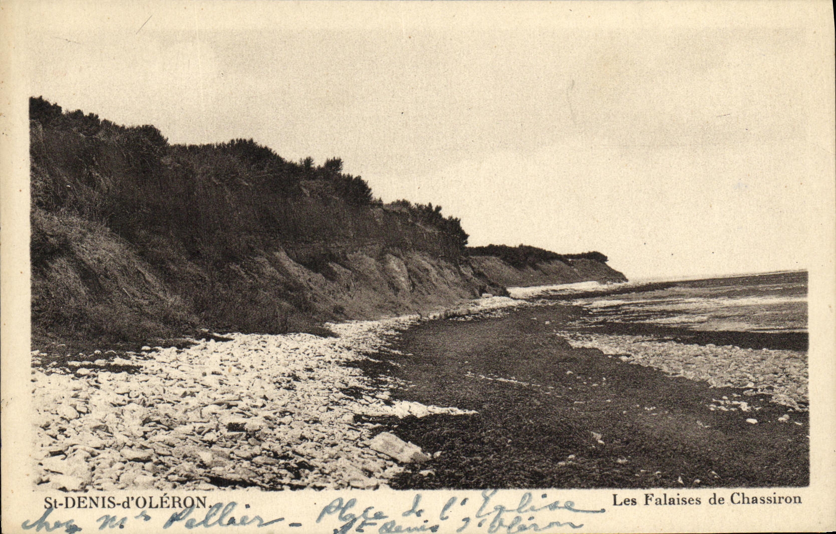 CPA Ile d Oleron St Denis Les falaises de Chassiron