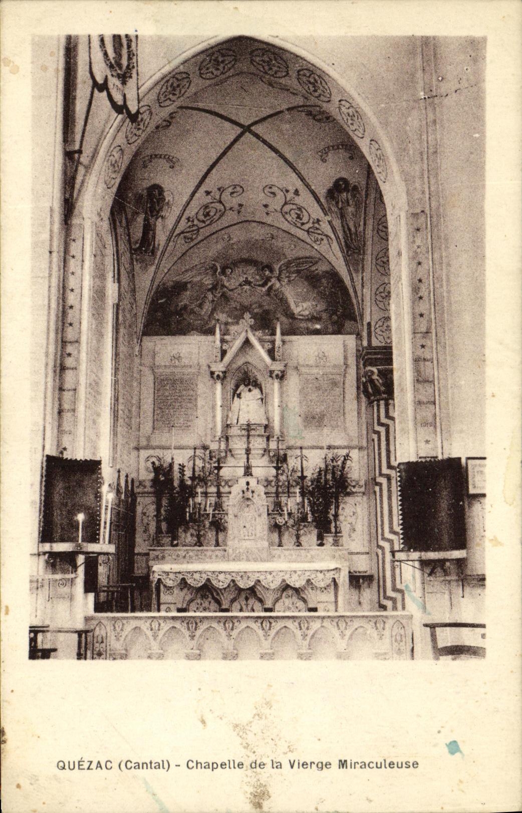 CPA Cantal Quezac La Chapelle de la vierge miraculeuse