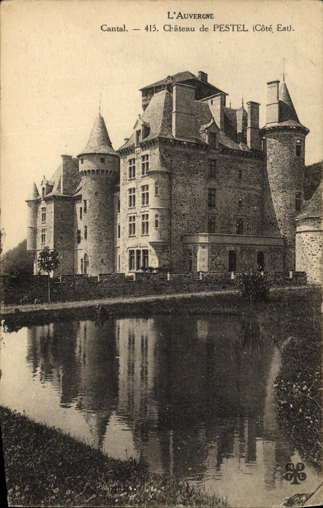 CPA L Auvergne Chateau de Pestel