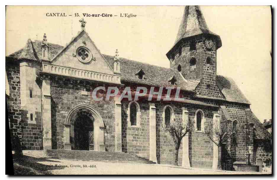 CPA Cantal Vic sur Cere L Eglise