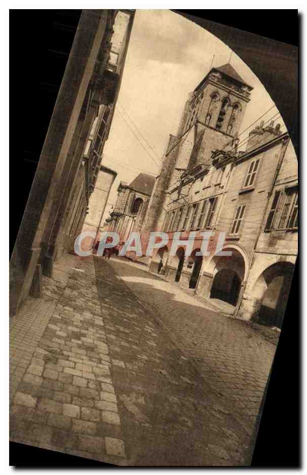 CPA La Rochelle La Cathedrale Rue Pernelle
