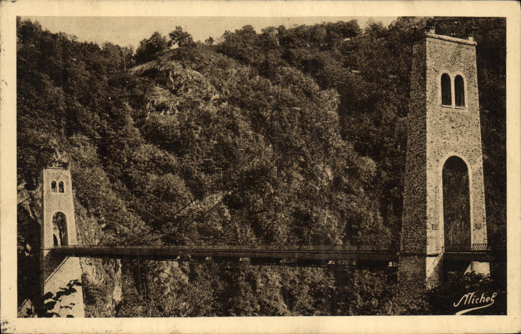 Le Viaduc de Roche Taillade — Gorges de la Luzège — Édition d'Art Michel - Marceliac-la-Croisille