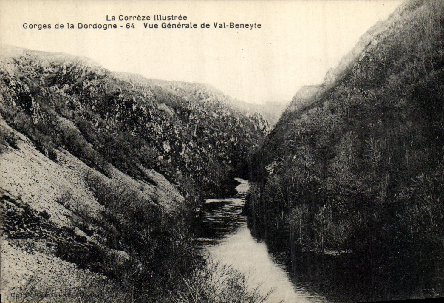 CPA La Correze lllustree Gorges de la Dordogne Vue Generale de Val Beneyte