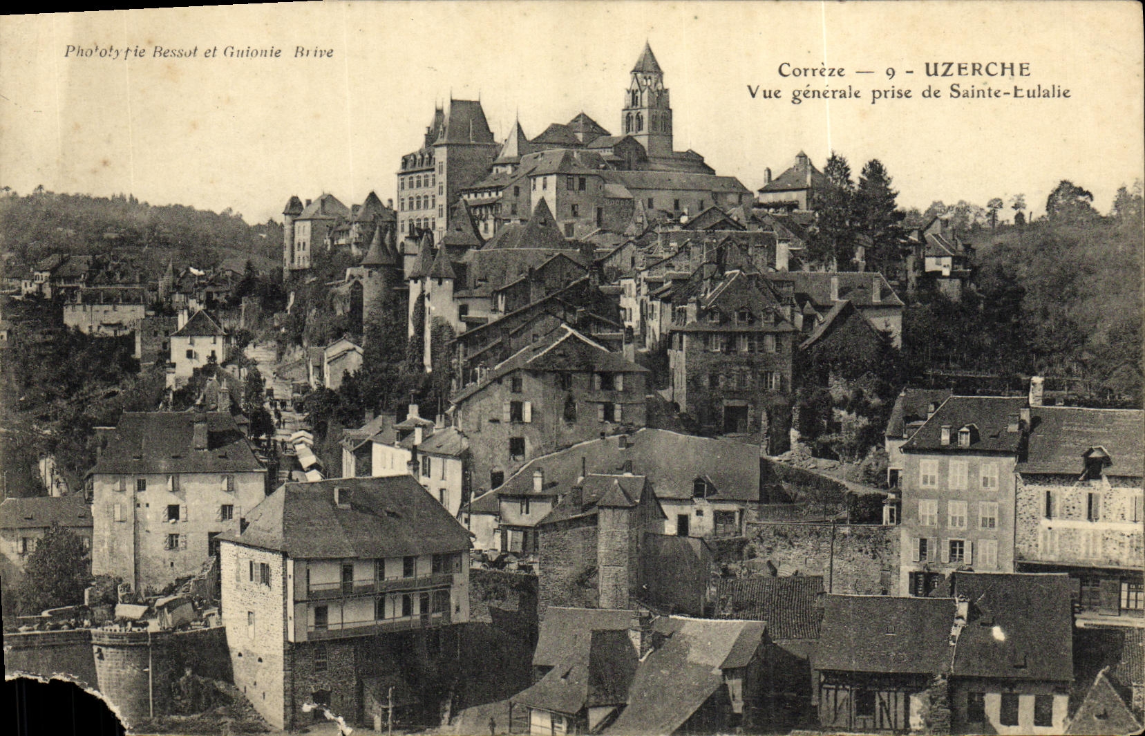 CPA Correze Uzerche Vue generale prise de Sainte Eulalie