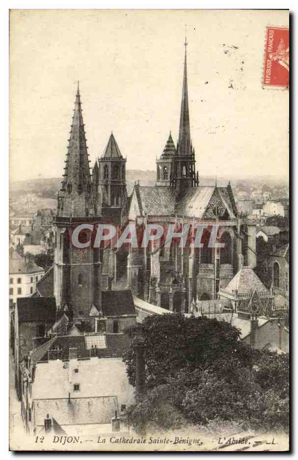 CPA Dijon La Cathedrale Sainte Benigne