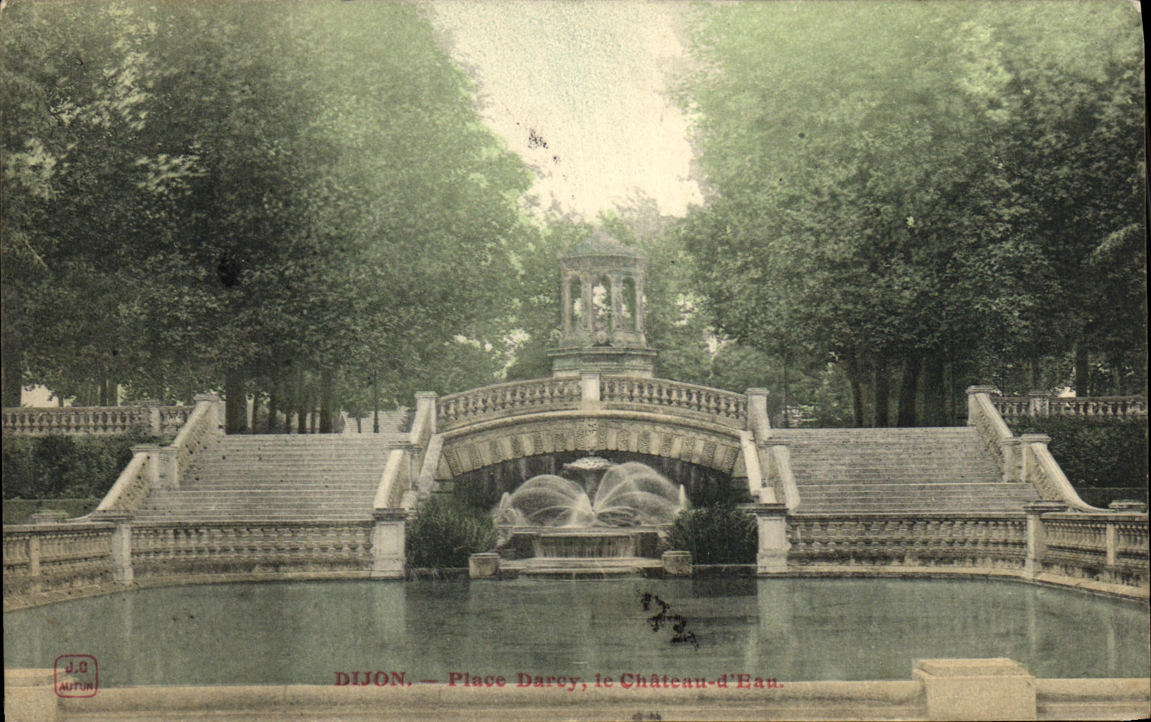 CPA Dijon Place Darcy le Chateau d Eau