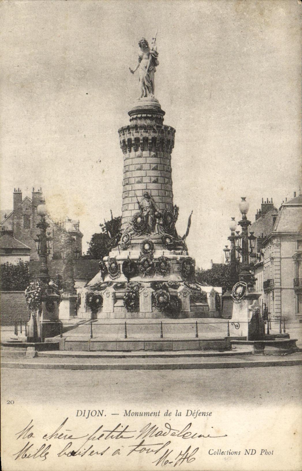 CPA Dijon Monument de la Defense