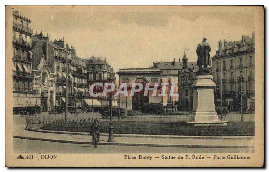 CPA Dijon Place Darcy Statue de F Rude Porte Guillaume