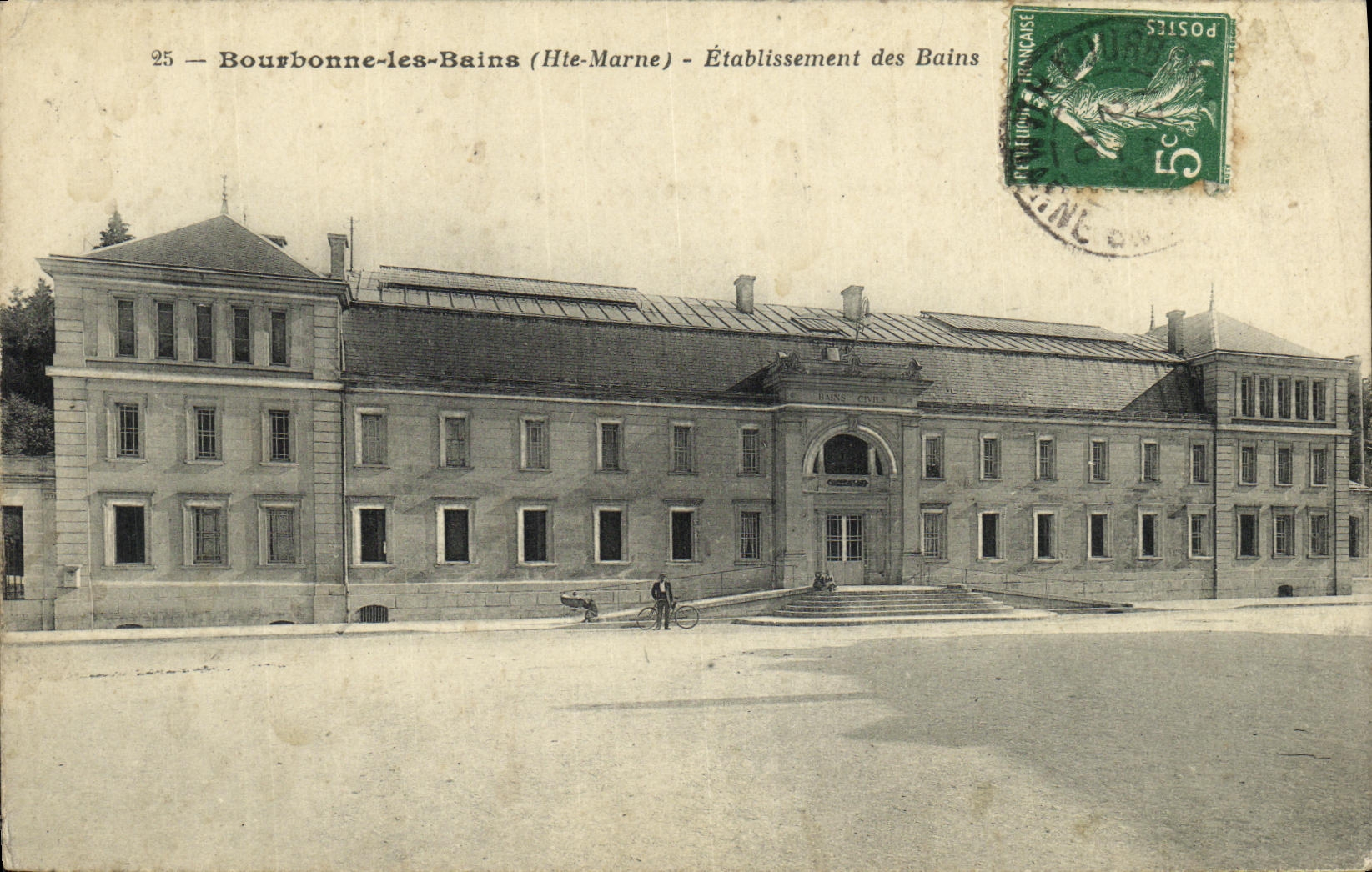 CPA Bourbonne Les Bains Etablissement des bains 