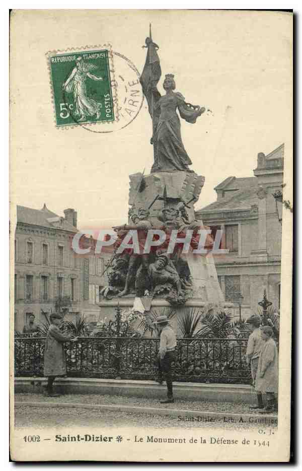 CPA Saint Dizier Le Monument de la Defense Jeanne d arc