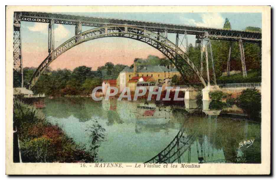CPA Mayenne Le Viaduc et les Moulins