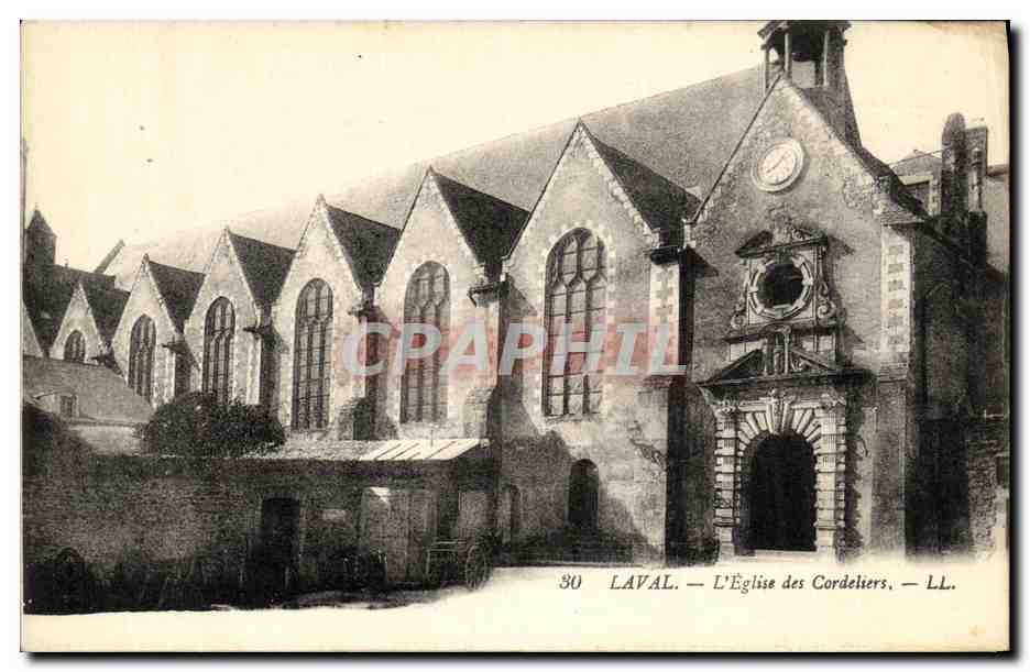 CPA Laval L Eglise des Cordeliers
