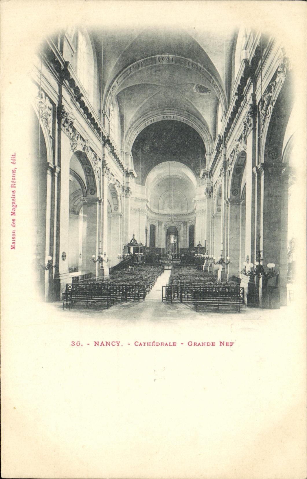 CPA Nancy Cathedrale Grande Nef