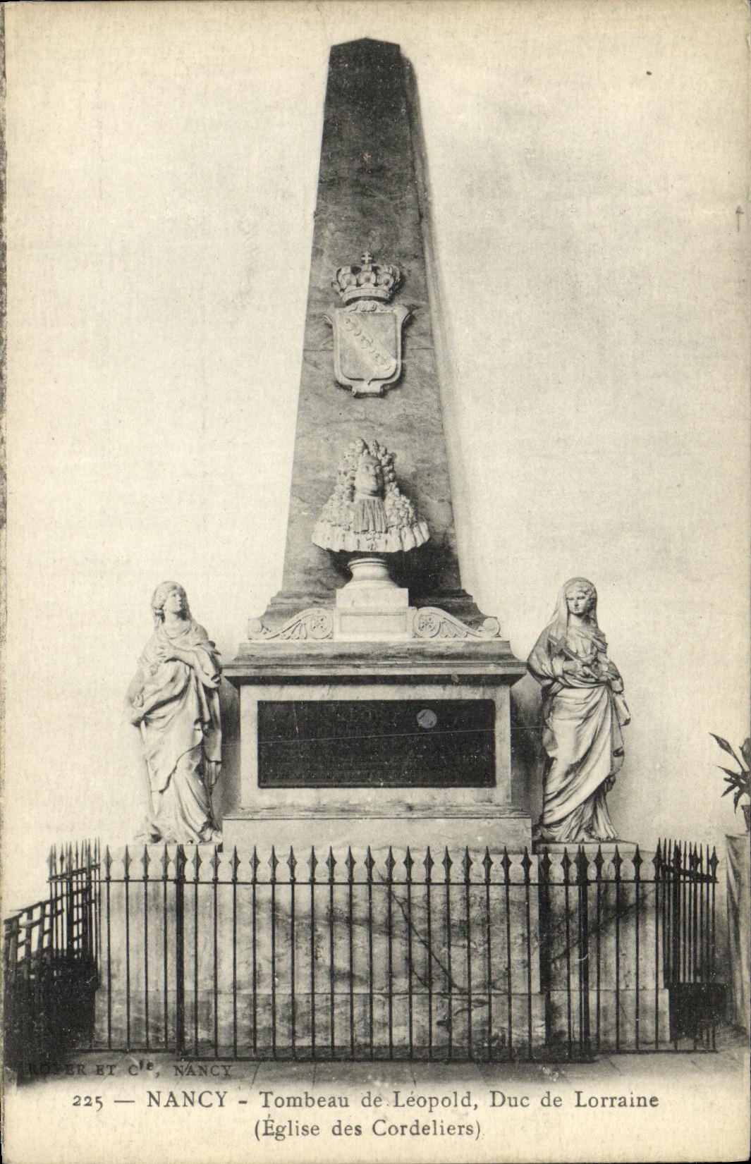 CPA Nancy Tombeau de Leopold Duc De Lorraine Eglise des Cordeliers