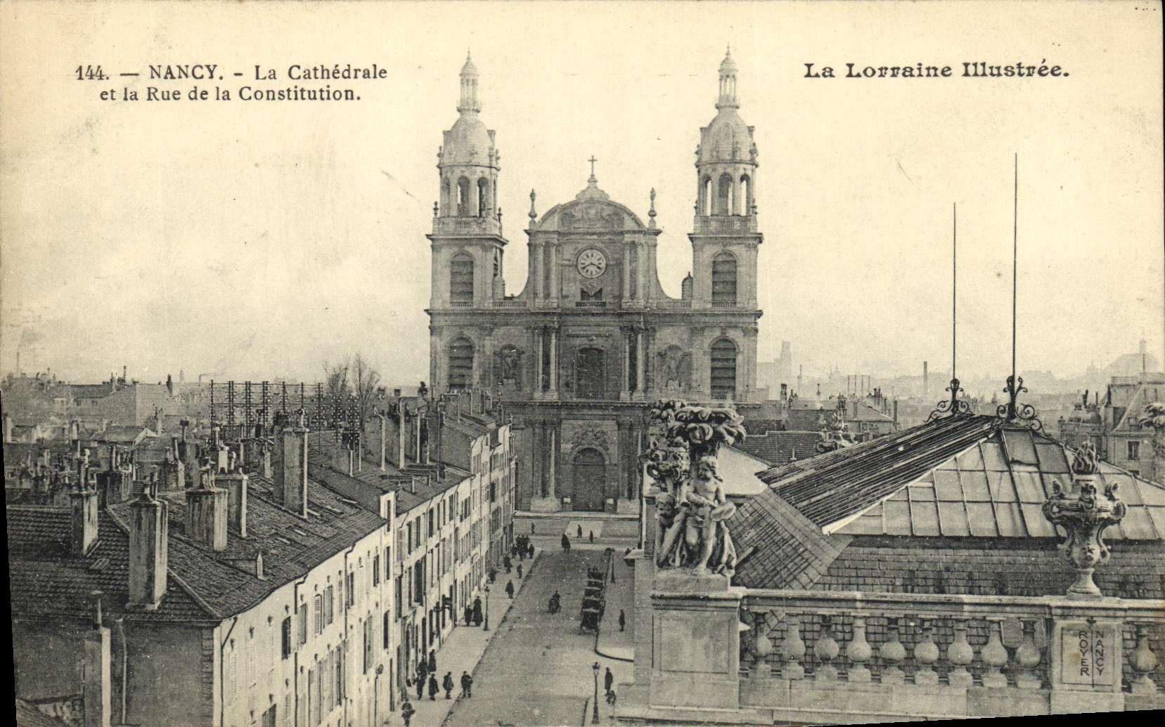 CPA Nancy La Cathedrale et la Rue de la Constitution