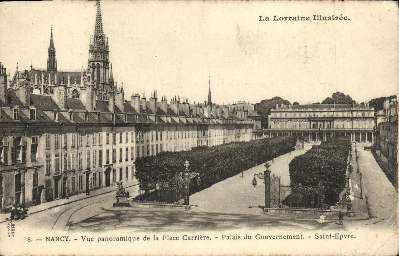 CPA Nancy Vue panoramique de la Place Carriere Palais du Gouvernement Saint Epvre