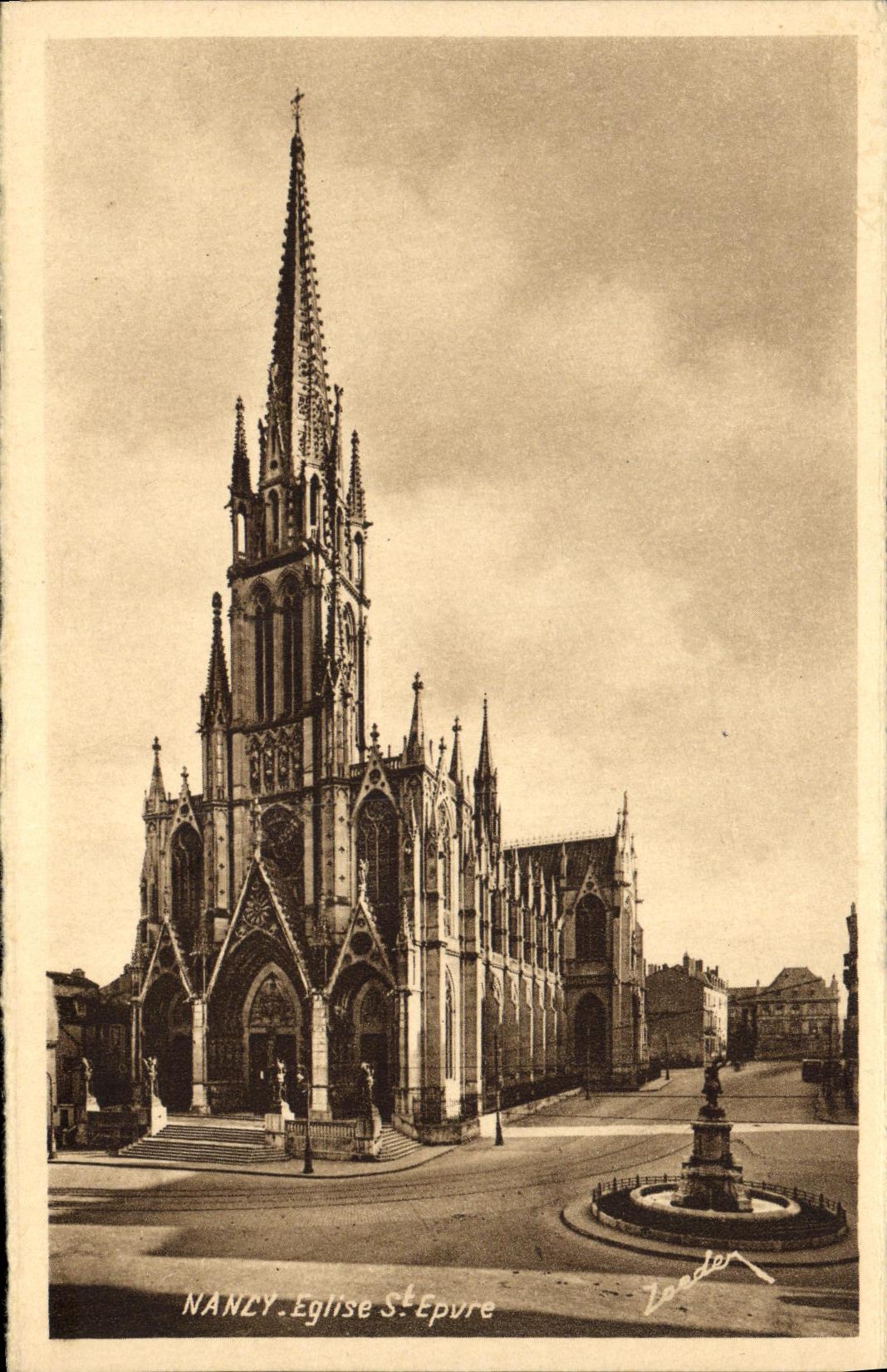 CPA Nancy L Eglise Saint Epvre