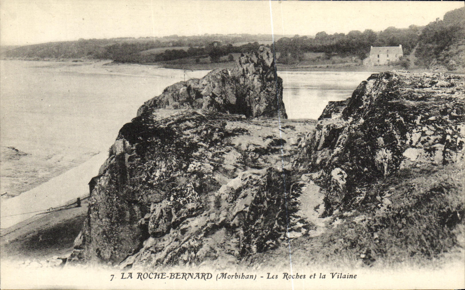 CPA La Roche Bernard Les Rochers et la Vilaine