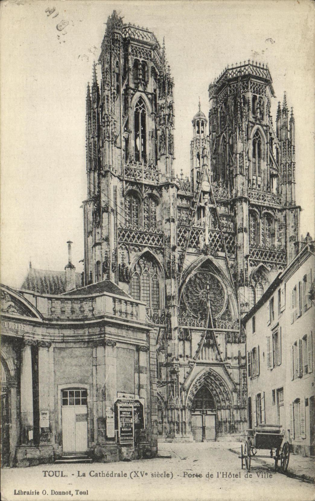 Toul - La Cathédrale (XVe siècle) - Porte de l'Hôtel de Ville — Librairie O. Donnot, Toul