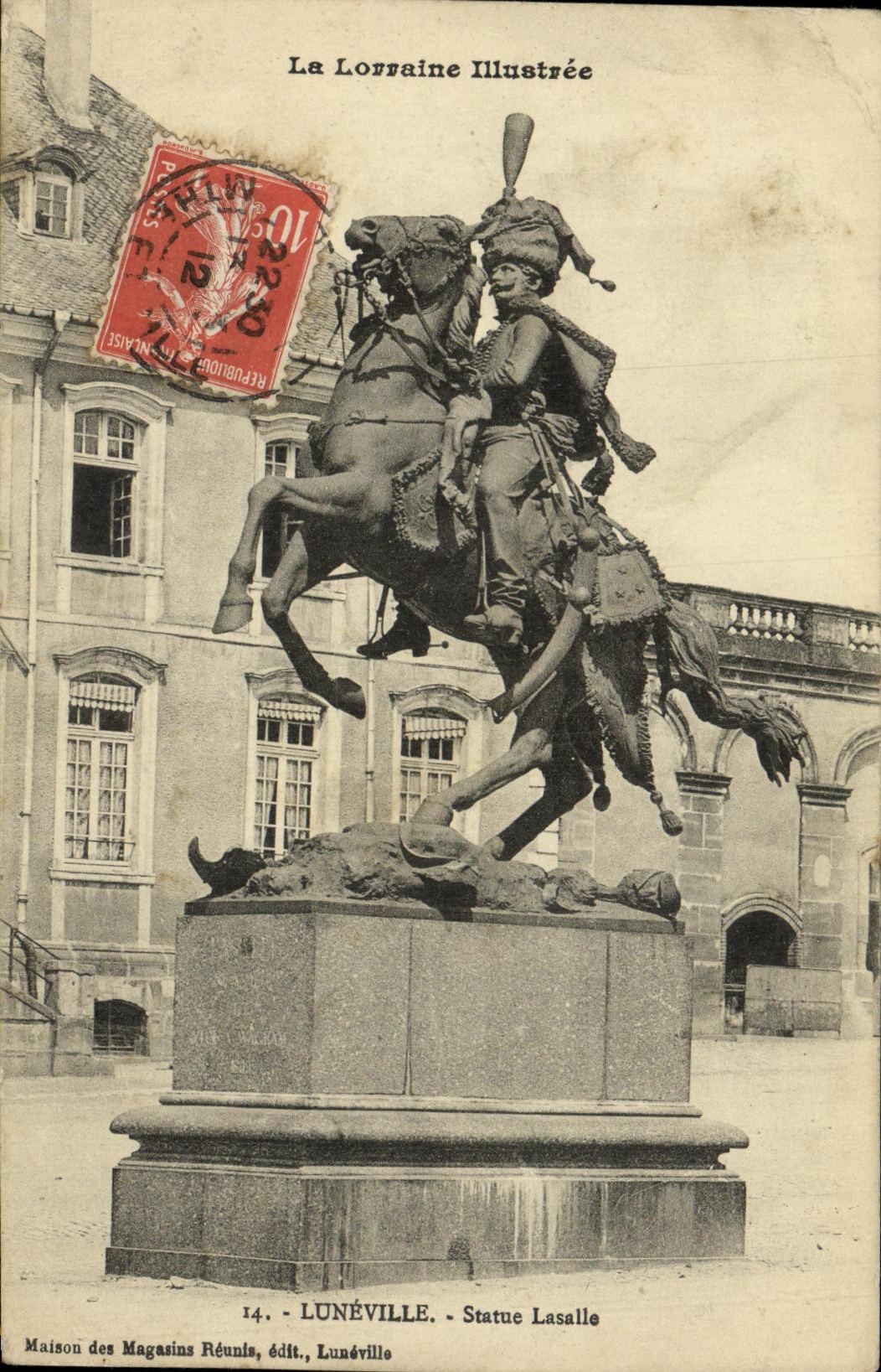 CPA Luneville Statue Lasalle Hussard Militaria