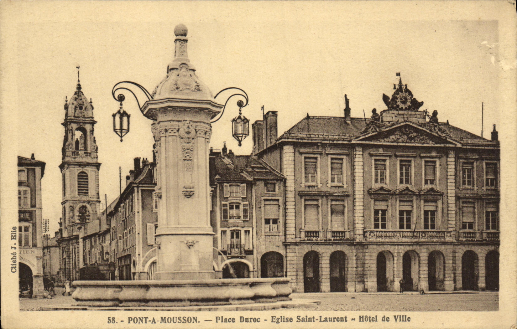 Pont-a-Mousson — Place Duroc — Kirche Saint-Laurent — Rathaus