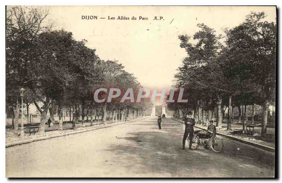 CPA Dijon Les Alles du Parc Moto
