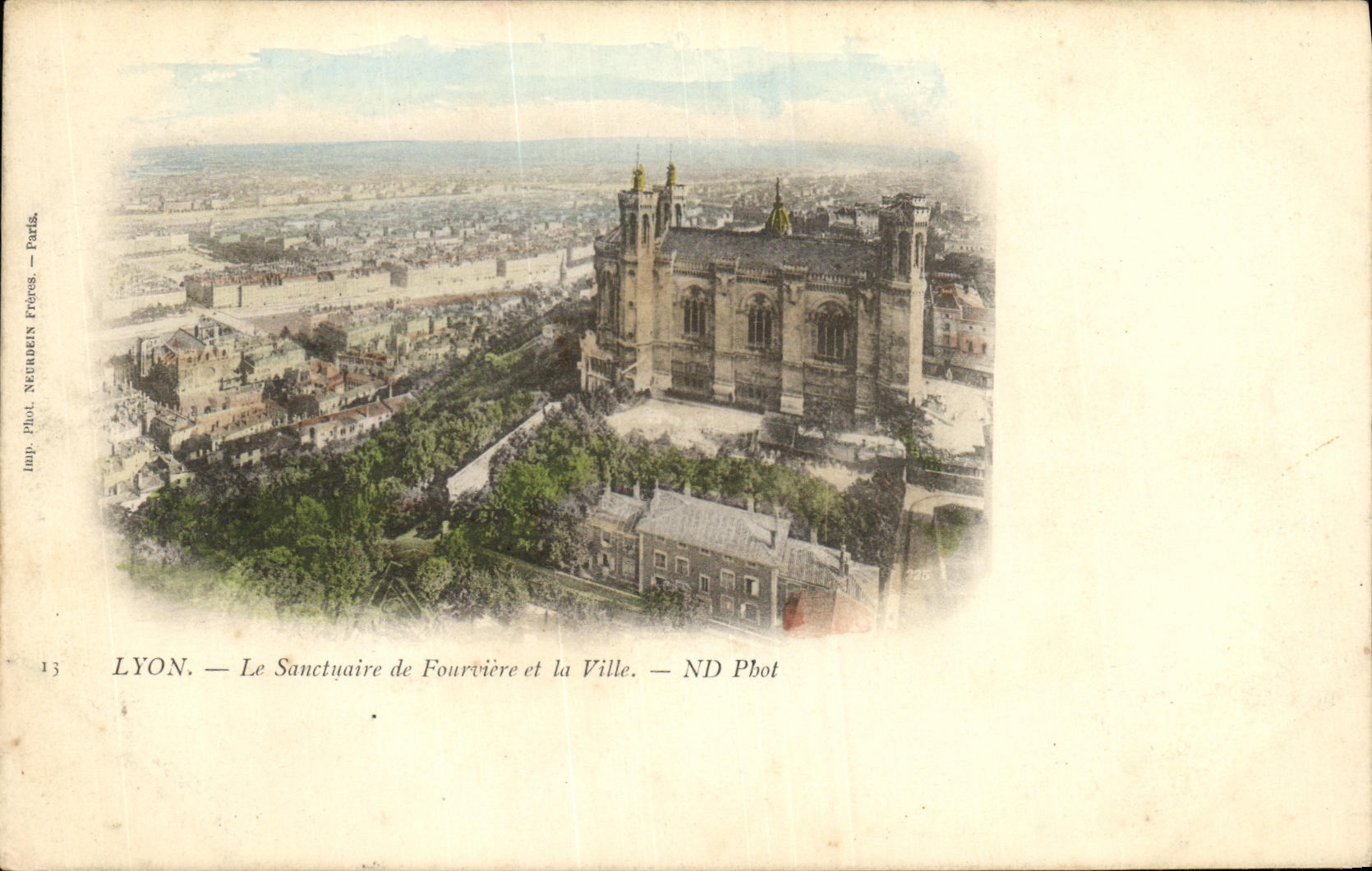 CPA Lyon Coteau et Basilique de N D de Fourviere
