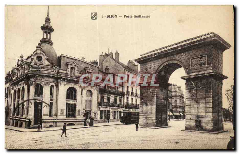 CPA Dijon Porte Guillaume Tramway