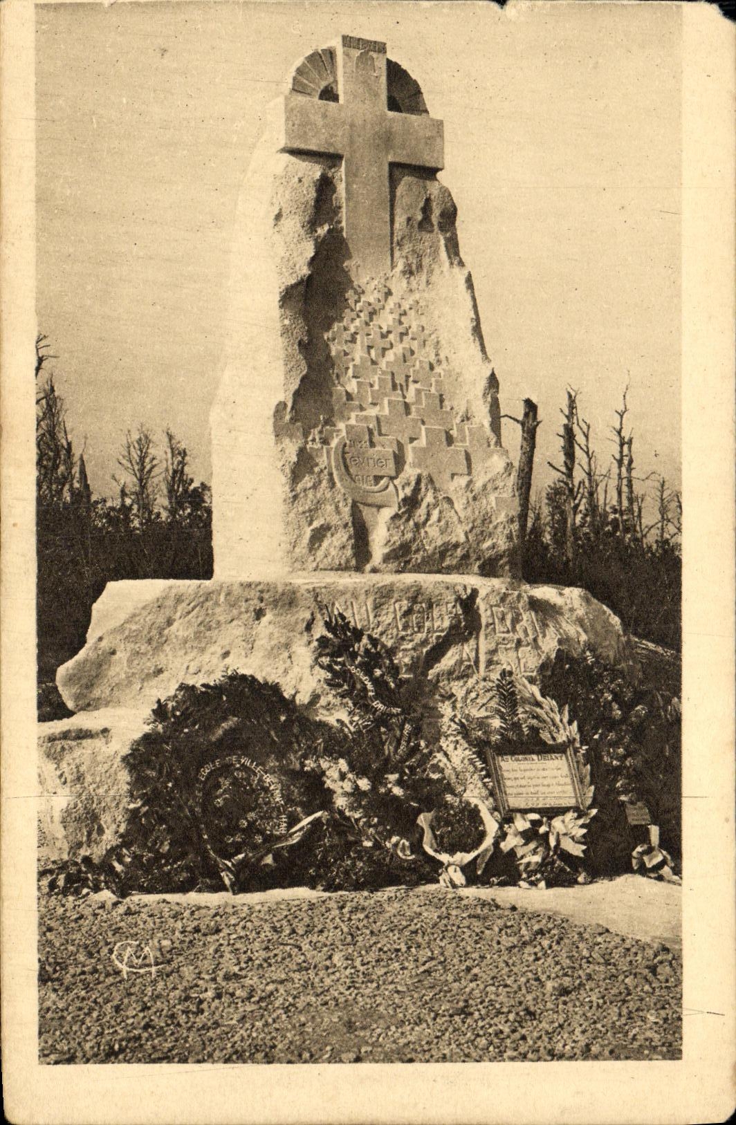 Monument du Colonel Driant — Bois des Caures — Grégoire Calvet, sculpteur