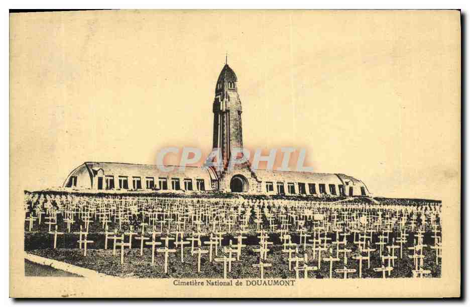 CPA Cimetiere National de Douaumont Militaria