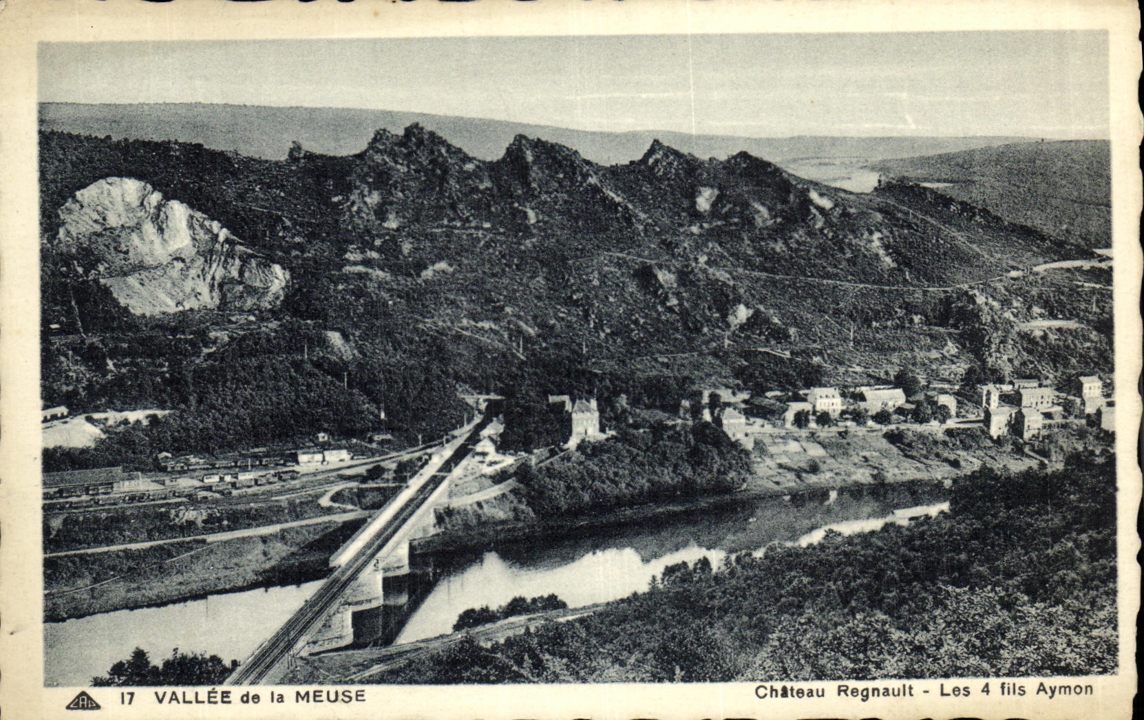 Vallée de la Meuse — Château Regnault - Les 4 fils Aymon