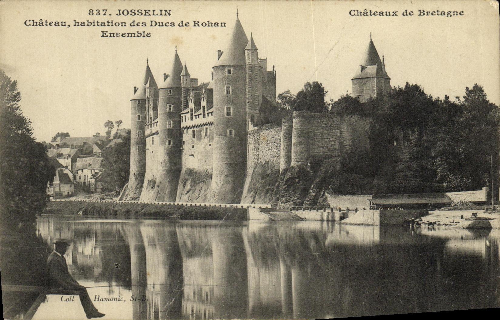 Josselin — Château, habitation des Ducs de Rohan — Ensemble — Coll. Hamonic, St-B.