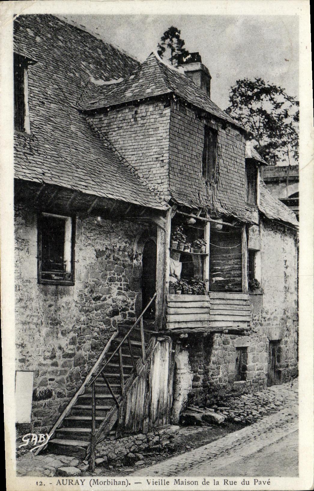 CPA Auray Vieille Maison de la Rue du Pave