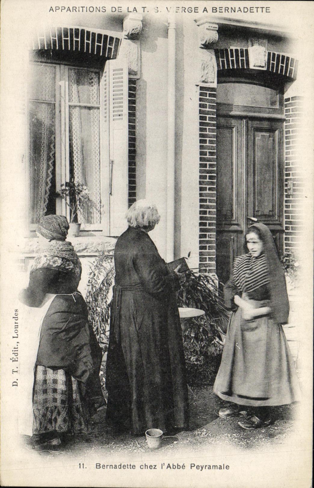 CPA Lourdes Apparitions De La Vierge a Bernadette chez l abbe Peyramale