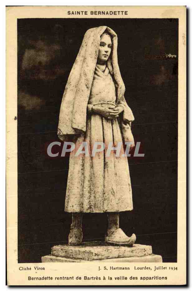 CPA Lourdes Bernadette rentrant de Bartres a la ville des apparitions