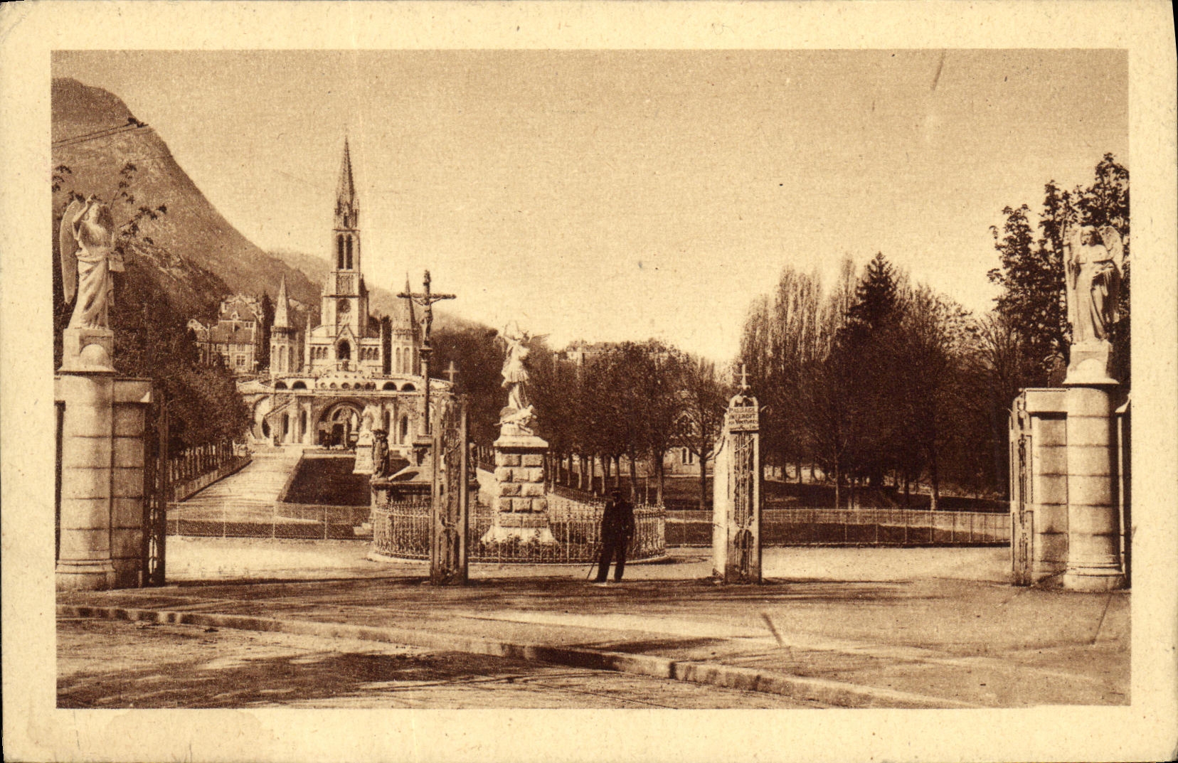 Notre-Dame de Lourdes Church — Entrance to the Pilgrimage — Unknown Publisher