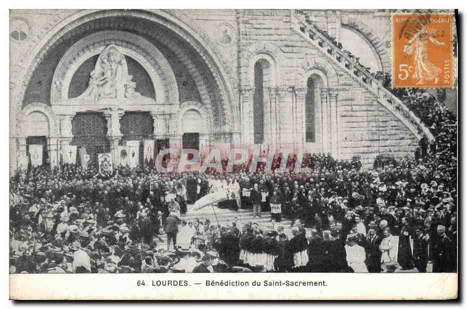 CPA Lourdes Benediction du Saint Sacrement